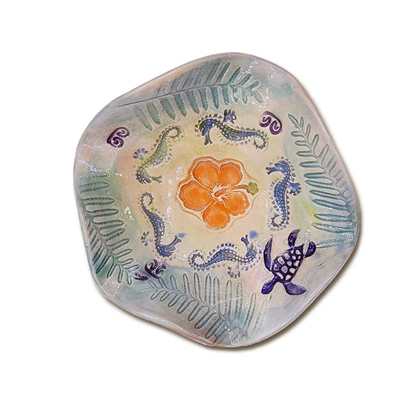 Lisa Etre Scalloped Dish - Seahorses