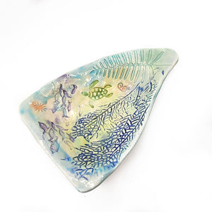 Lisa Etre Triangular Dish